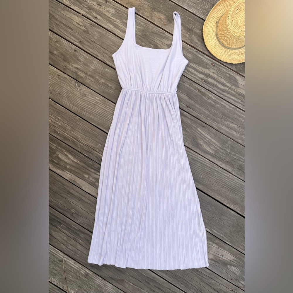 Oak + Fort Square Neck Pleated Midi Dress M